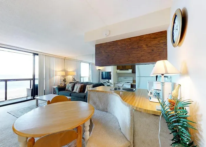 Classic Beachfront With Private Balcony Views Pools Tennis & New Hvac * Ocean City